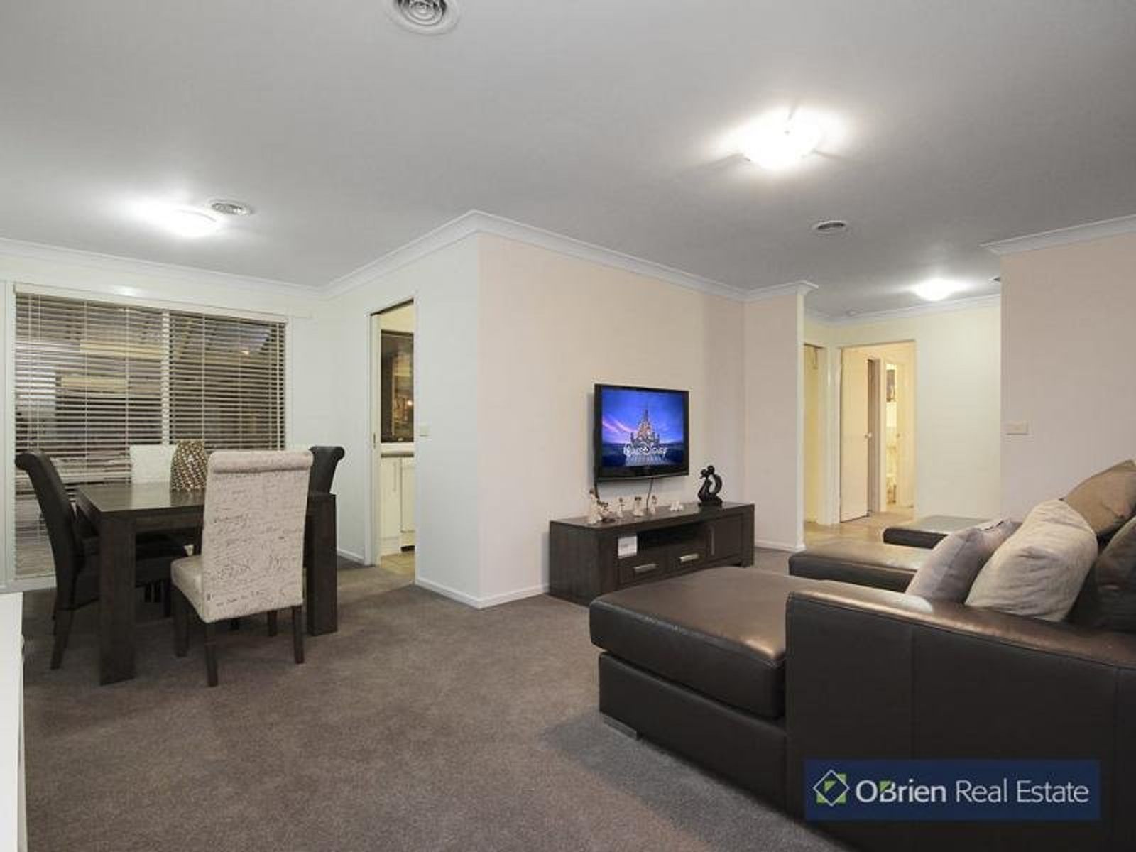 4 Orkney Close, Endeavour Hills, VIC 3802, Endeavour Hills - Thumbnail 4