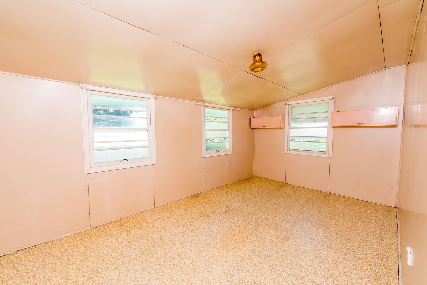 216 Nebo Road, West Mackay, QLD 4740, West Mackay - Thumbnail 7