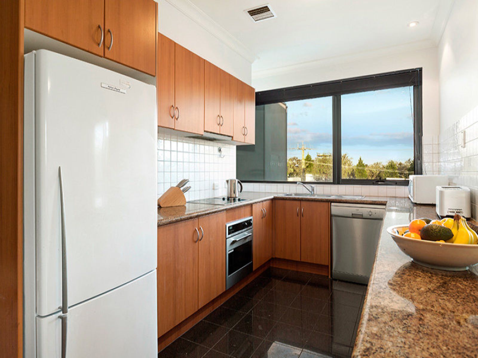 28/31-33 Fisher Parade, Ascot Vale - Thumbnail 4