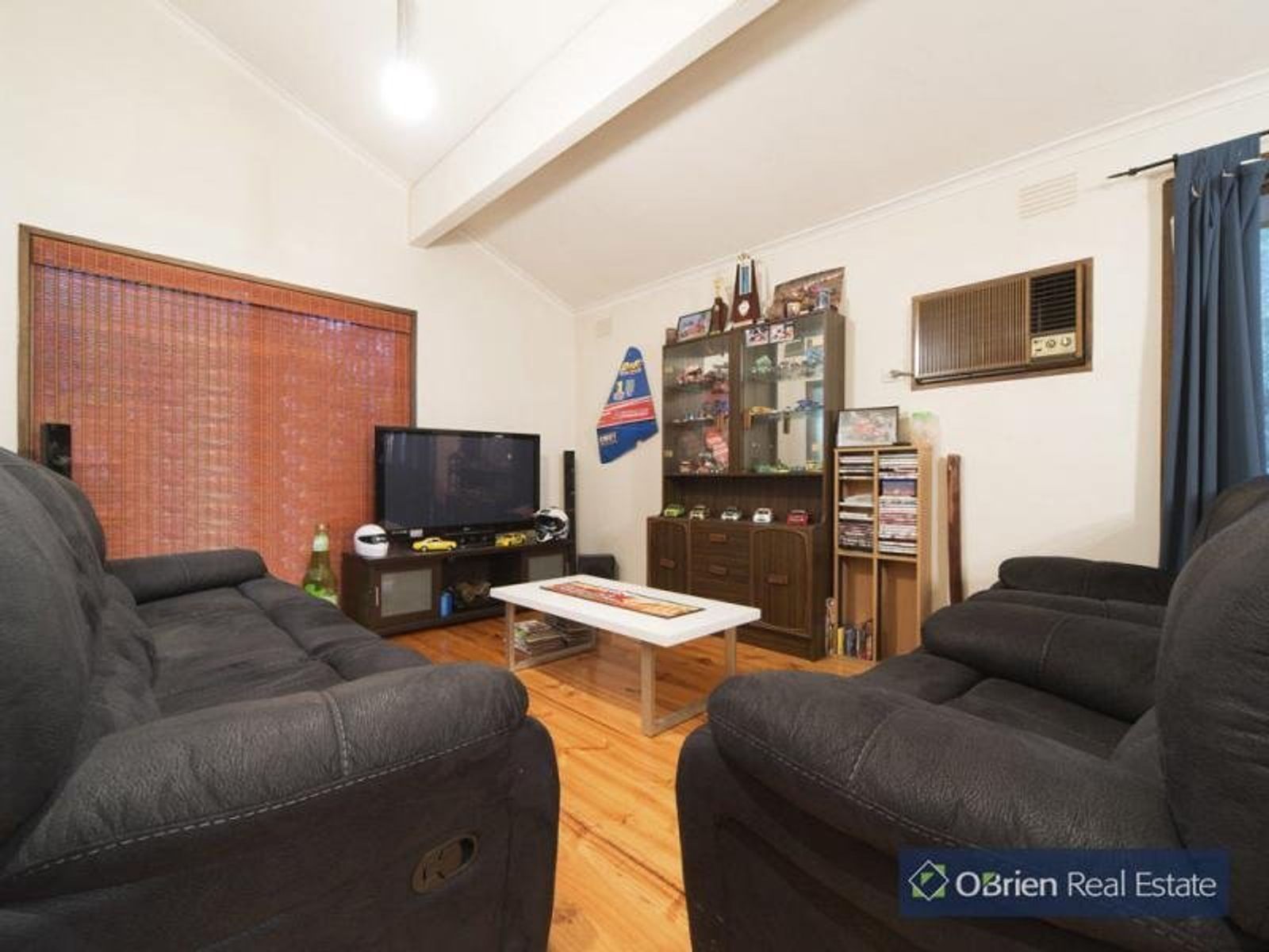 26 William Perry Close, Endeavour Hills, VIC 3802, Endeavour Hills - Thumbnail 3