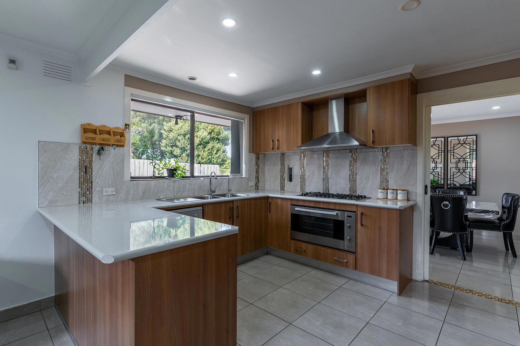86 Eldorado Crescent, Meadow Heights VIC 3048, Meadow Heights - Thumbnail 7