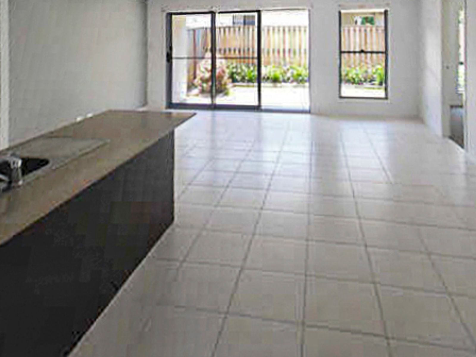 2/1 Warilla View, Blacks Beach QLD 4740, Blacks Beach - Thumbnail 3