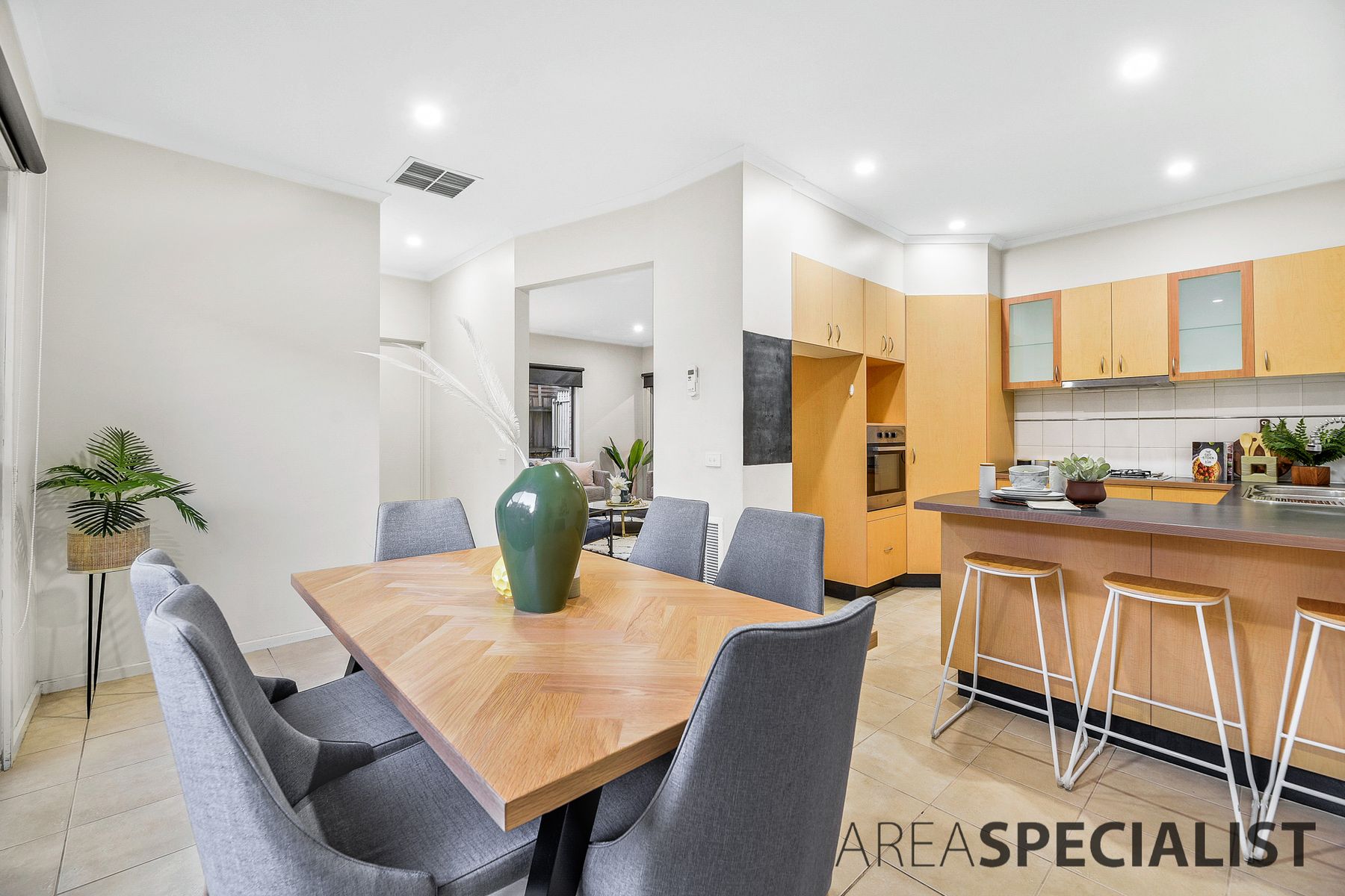 7 Boronia Avenue, Cranbourne, VIC 3977, Cranbourne - Thumbnail 8
