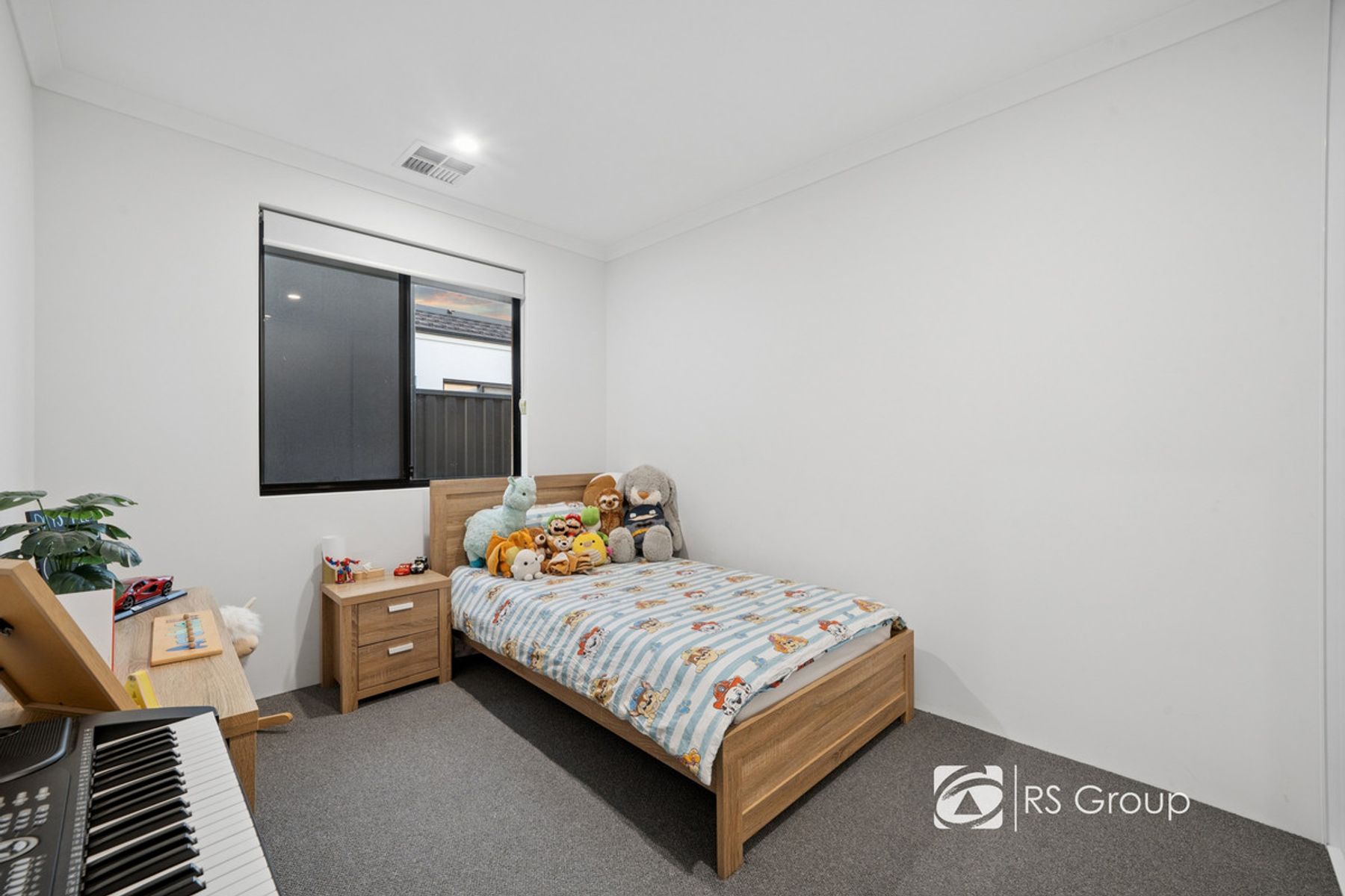 4 Norfolk Drive, Southern River WA 6110, Southern River - Thumbnail 5