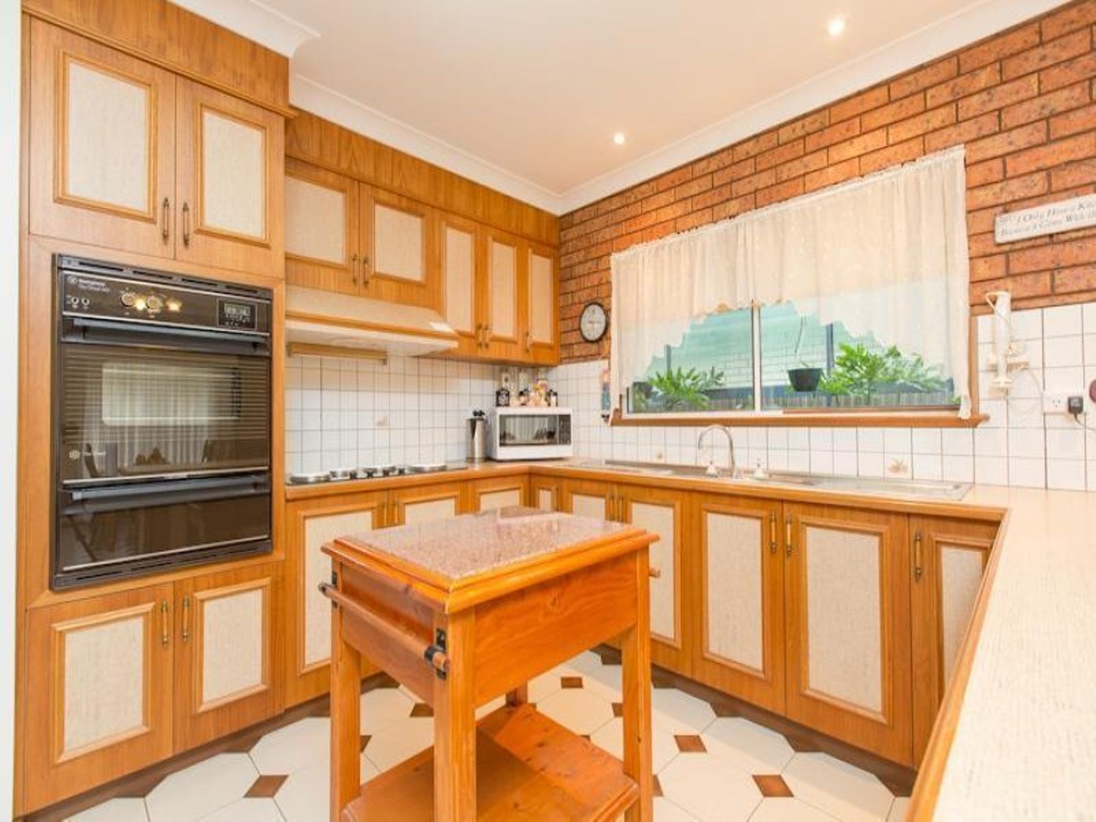 11 Euneva Drive, Mildura - Thumbnail 2
