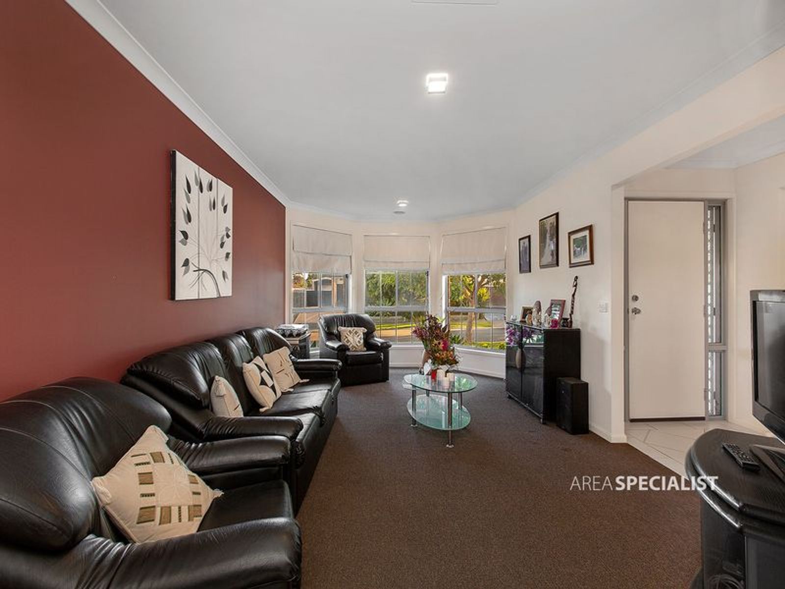 56 Phoenix Avenue, Cranbourne, VIC 3977, Cranbourne - Thumbnail 3