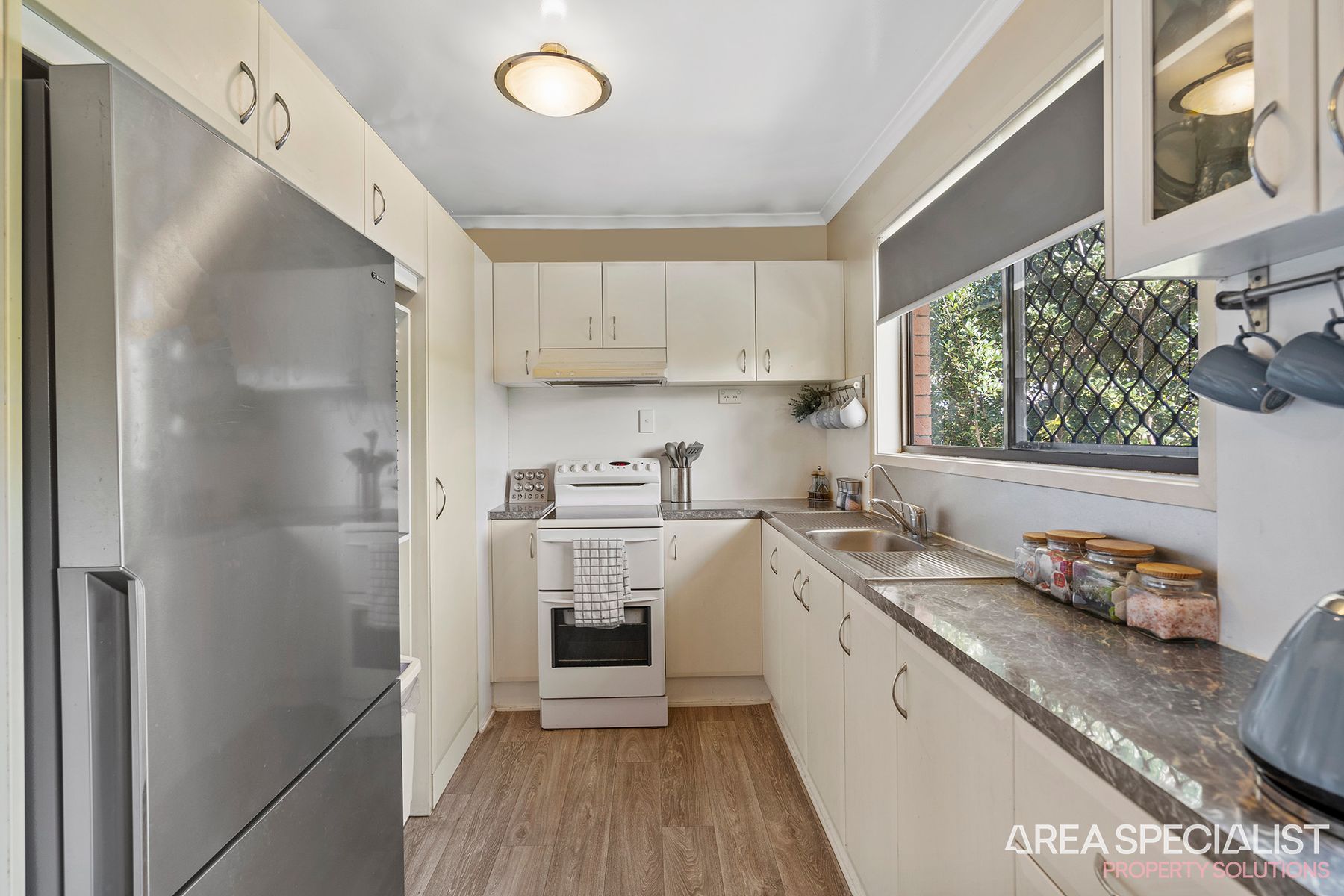 9 Roebuck Avenue, Eagleby, QLD 4207, Eagleby - Thumbnail 4