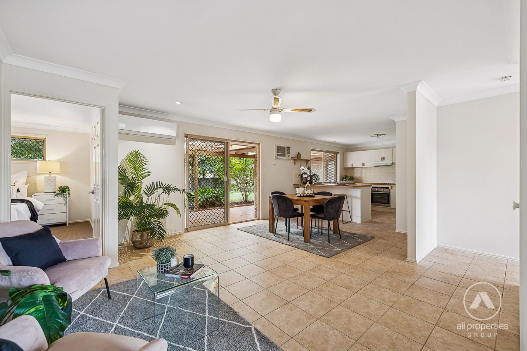 29 SOLANDRA CIRCUIT, Regents Park QLD 4118, Regents Park - Thumbnail 5