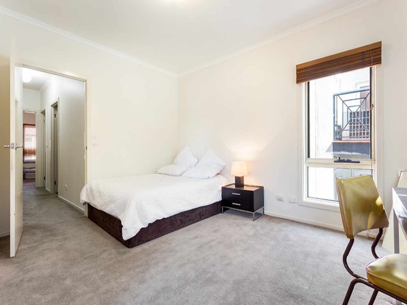 10/2 Howlett Street, Kensington - Thumbnail 4