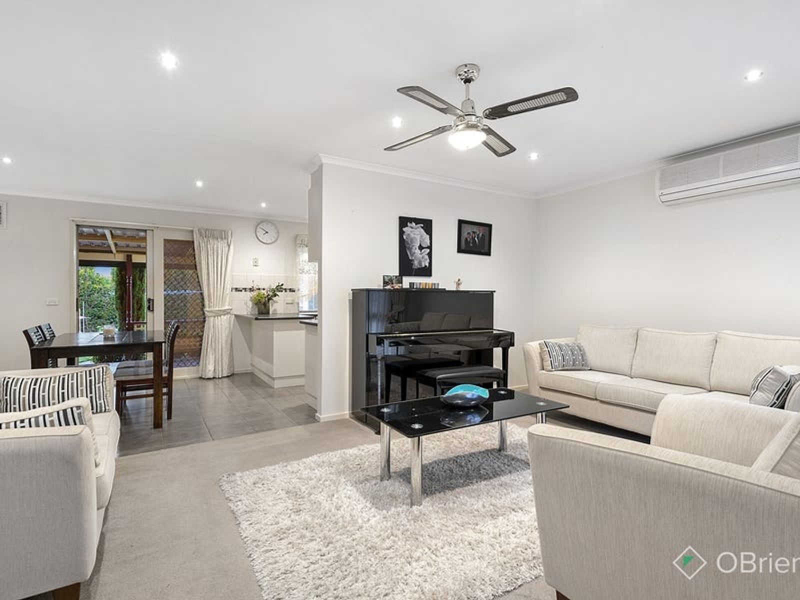28 Arthur Phillip Drive, Endeavour Hills, VIC 3802, Endeavour Hills - Thumbnail 2