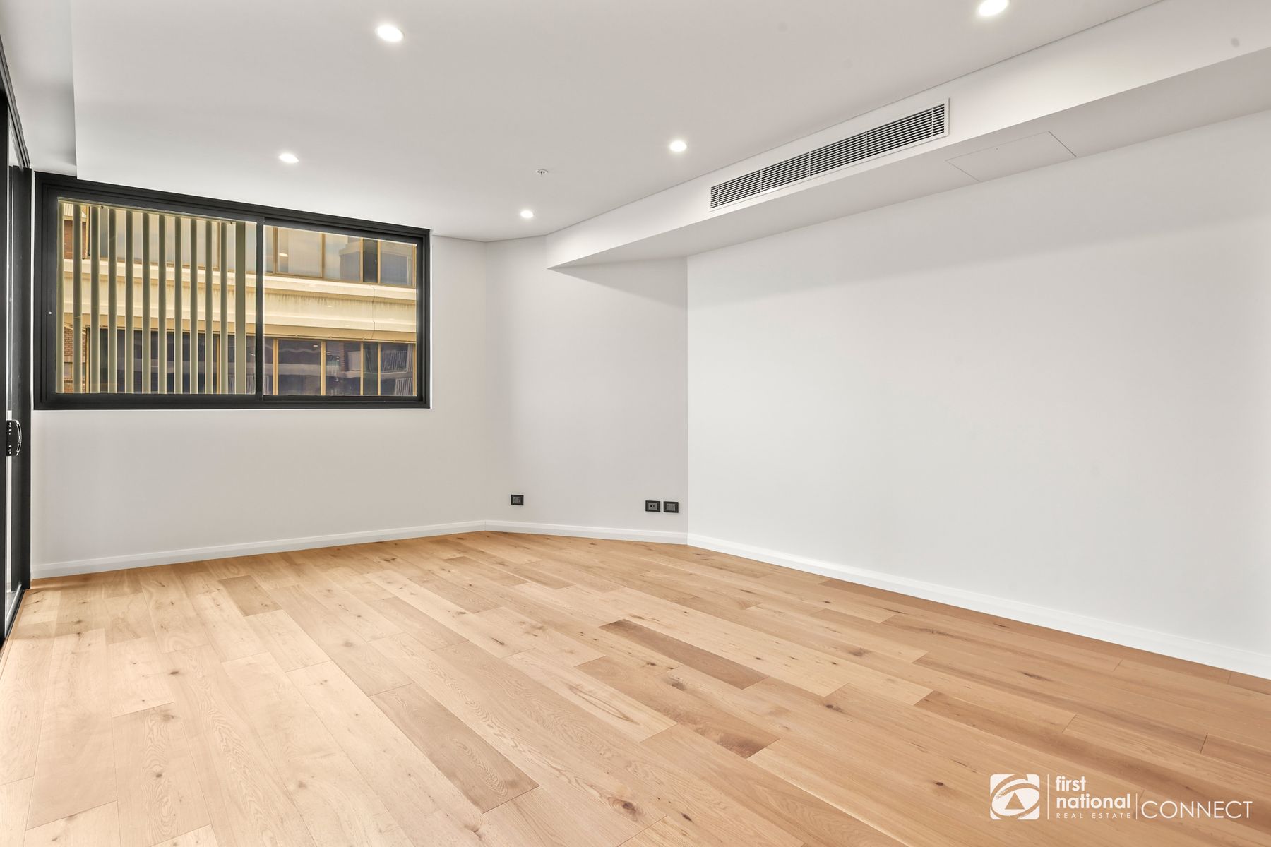 4.11/5 Regent St, Petersham NSW 2049, Petersham - Thumbnail 4