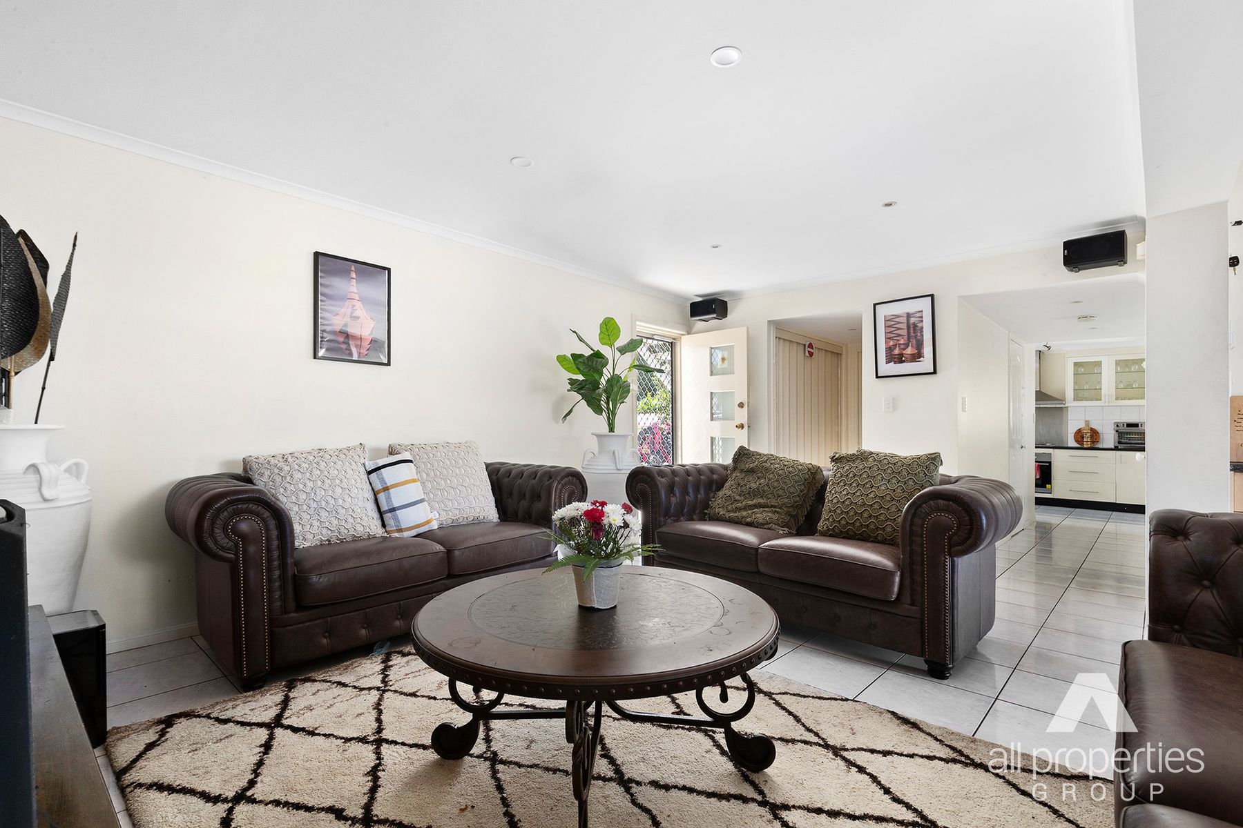 40 Vergulde Road, Regents Park QLD 4118, Regents Park - Thumbnail 4