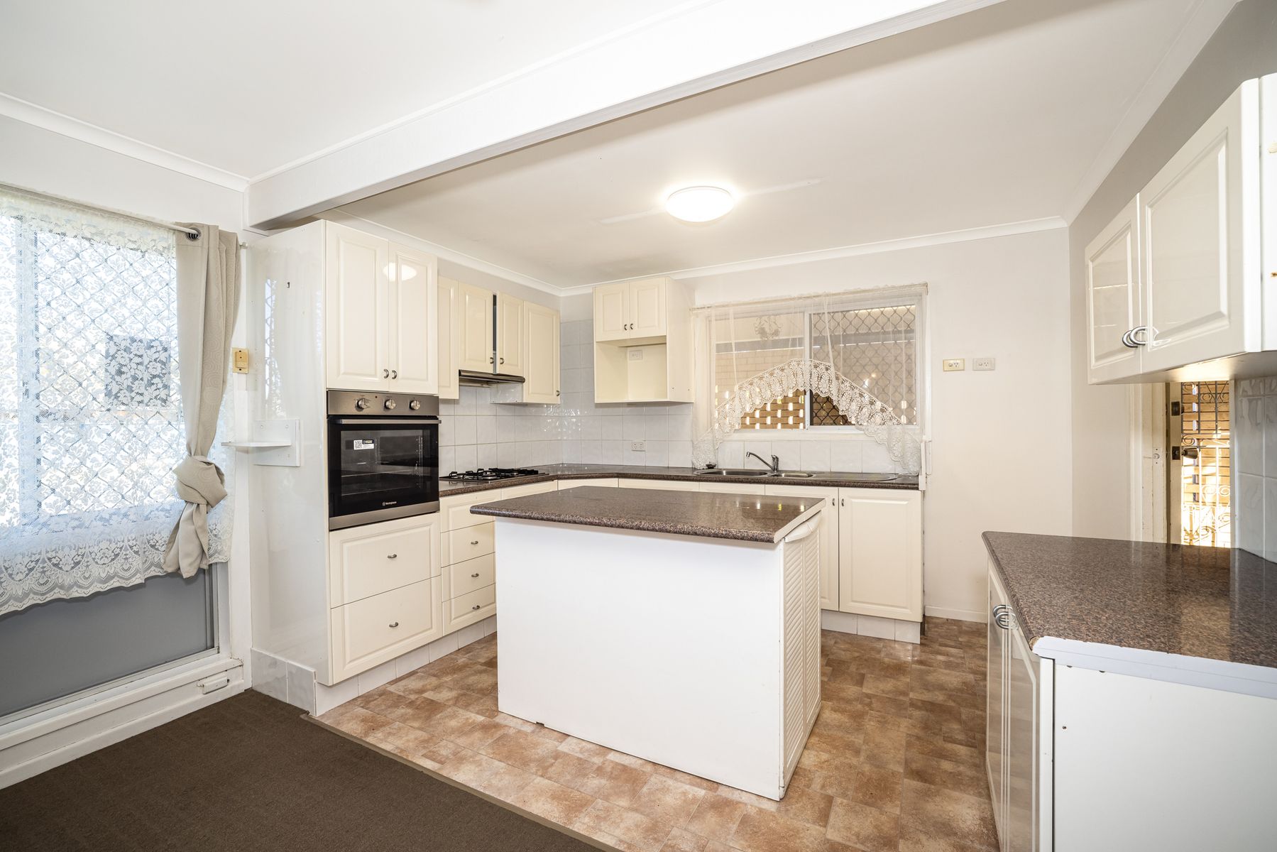 79 Bellara Street, Bellara QLD 4507, Bellara - Thumbnail 2