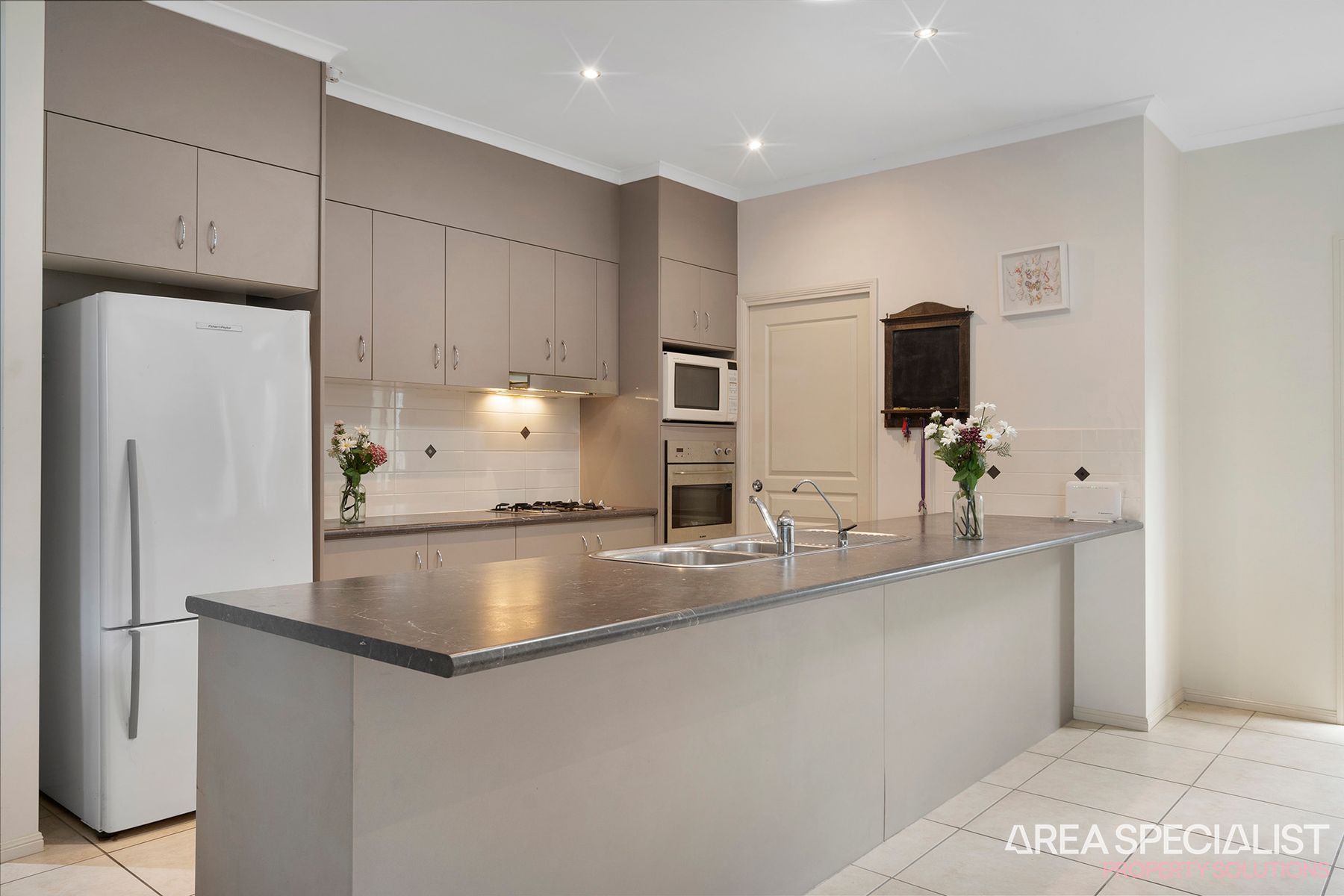 10 Maidenwell Road, Ormeau, QLD 4208, Ormeau - Thumbnail 6