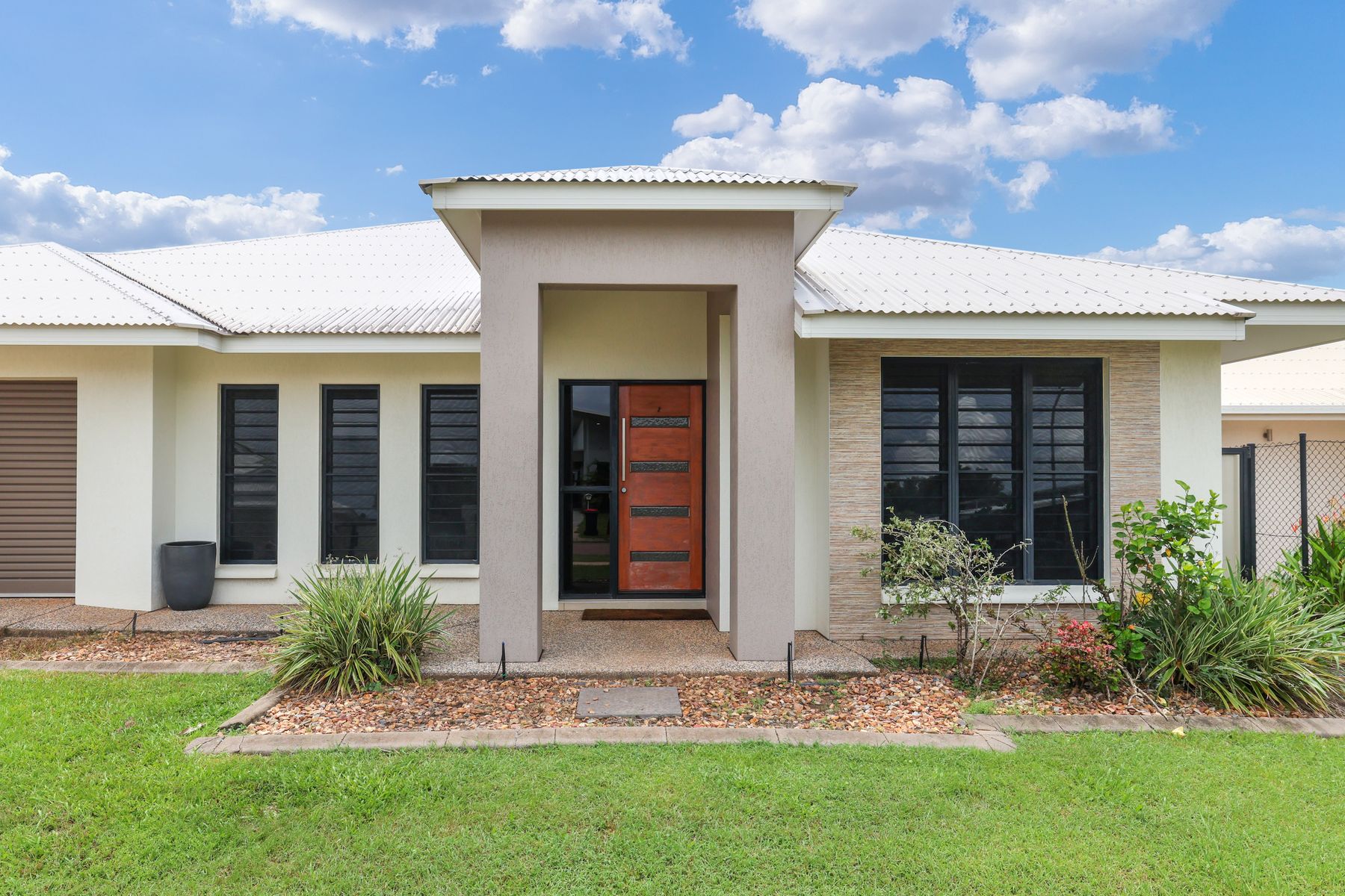 6 Groves Street, Bellamack NT 0832, Bellamack - Thumbnail 2