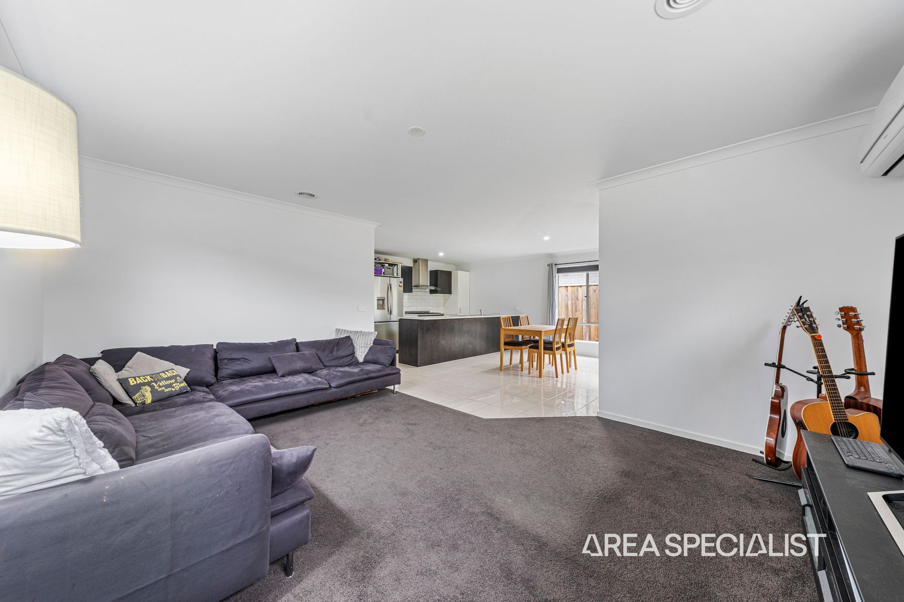 30 Isabel Street, Pakenham, VIC 3810, Pakenham - Thumbnail 5