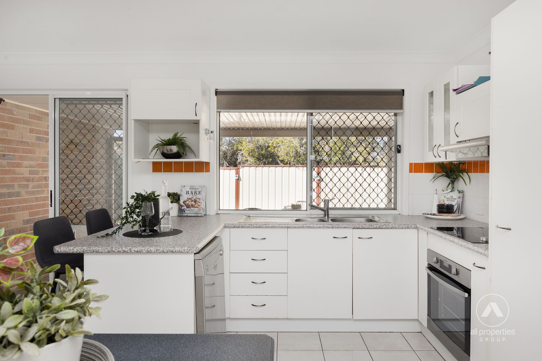 26 Lorraine Street, Crestmead QLD 4132, Crestmead - Thumbnail 6