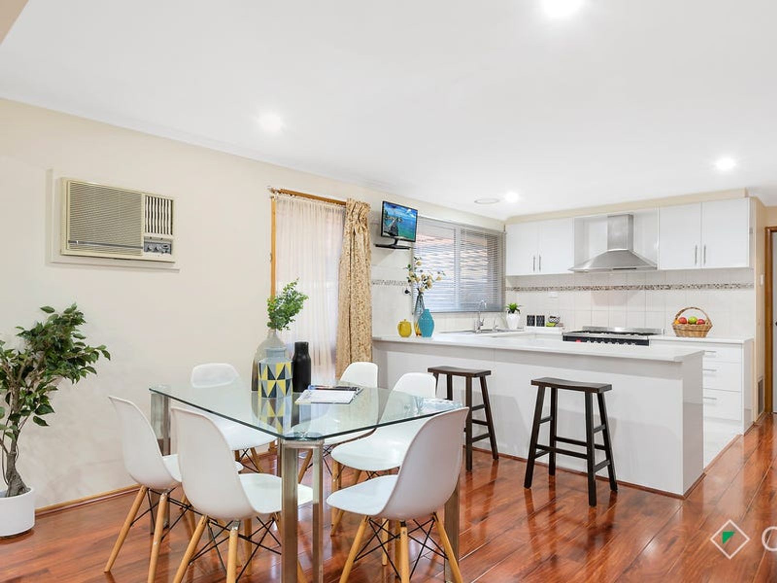 3 Inverness Street, Endeavour Hills, VIC 3802, Endeavour Hills - Thumbnail 4