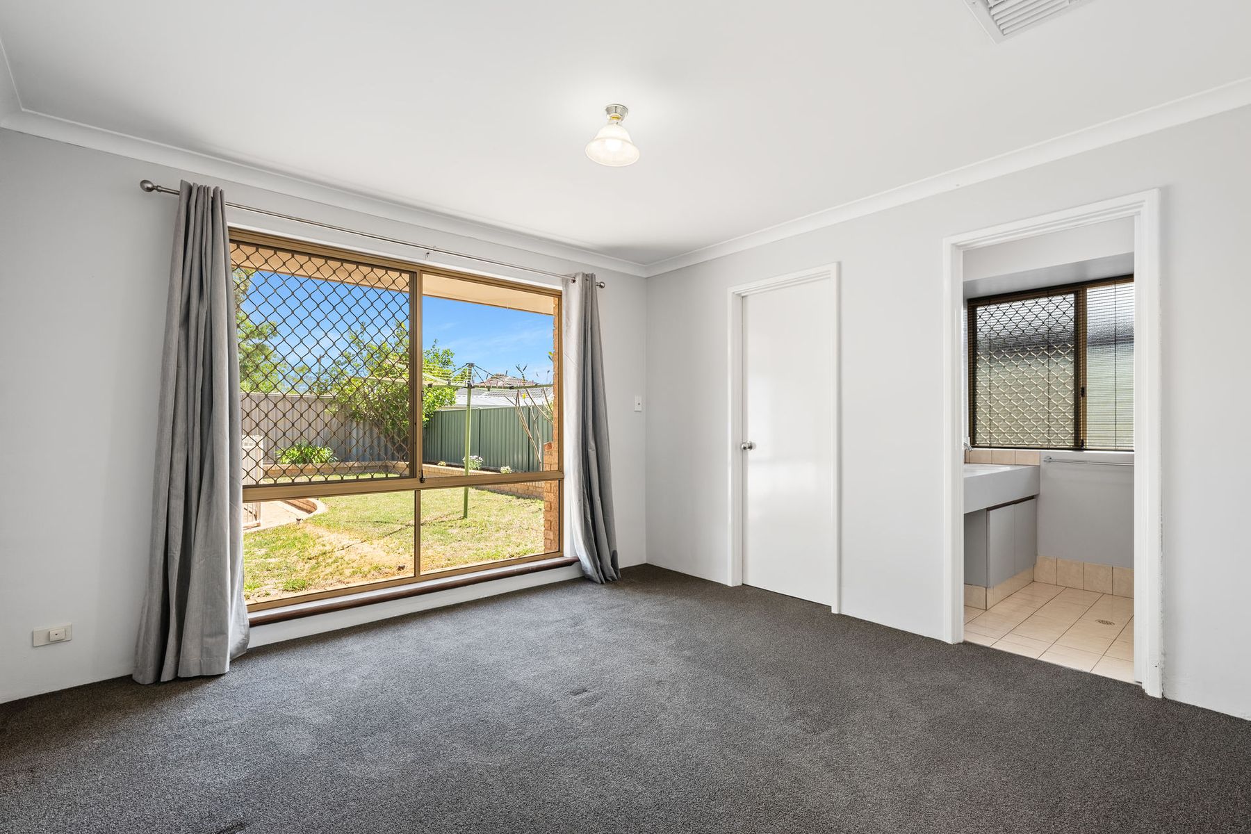 24 Kingfisher Loop, High Wycombe WA 6057, High Wycombe - Thumbnail 7