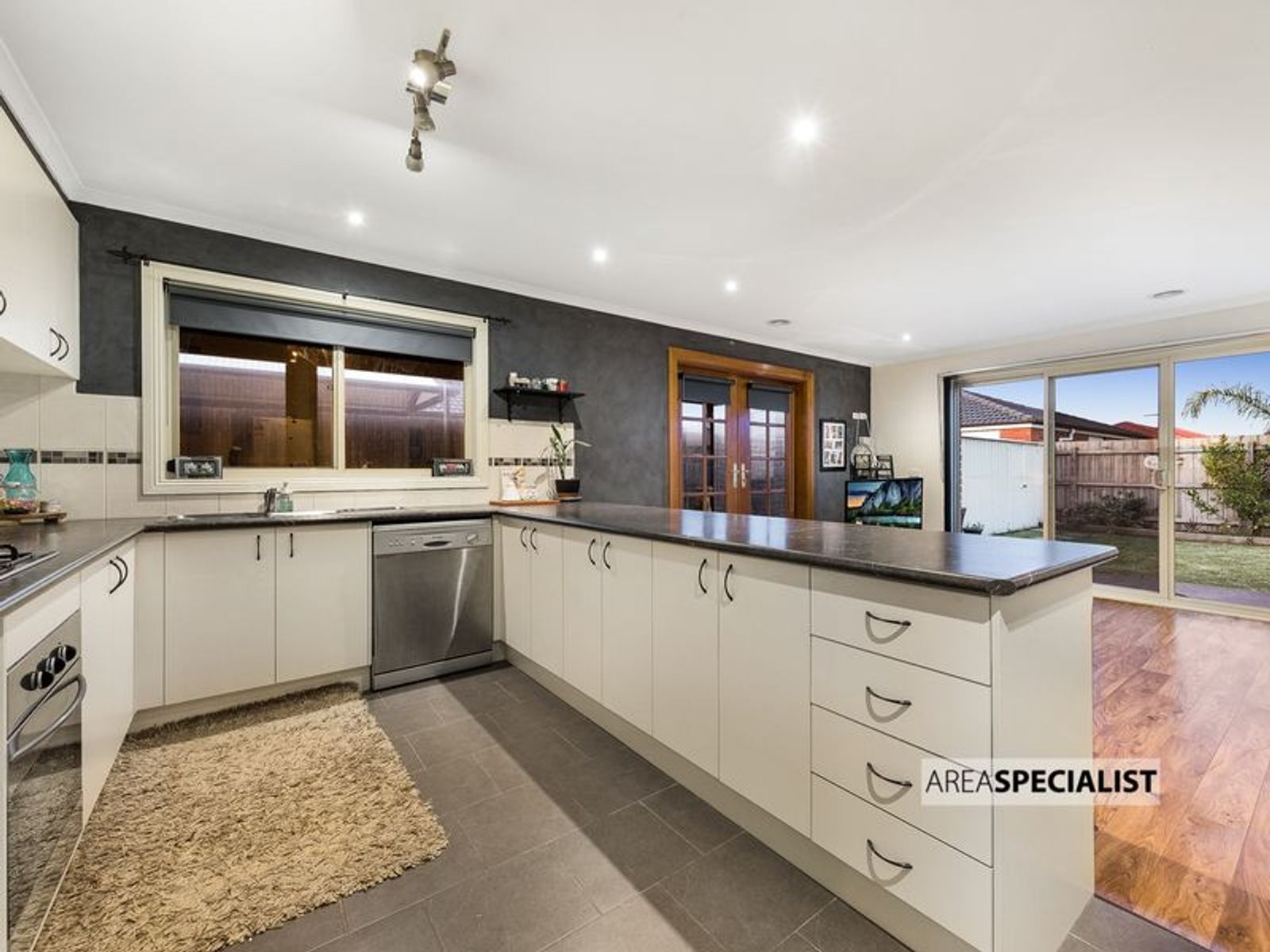 12 VENUS PLACE, Cranbourne, VIC 3977, Cranbourne - Thumbnail 4