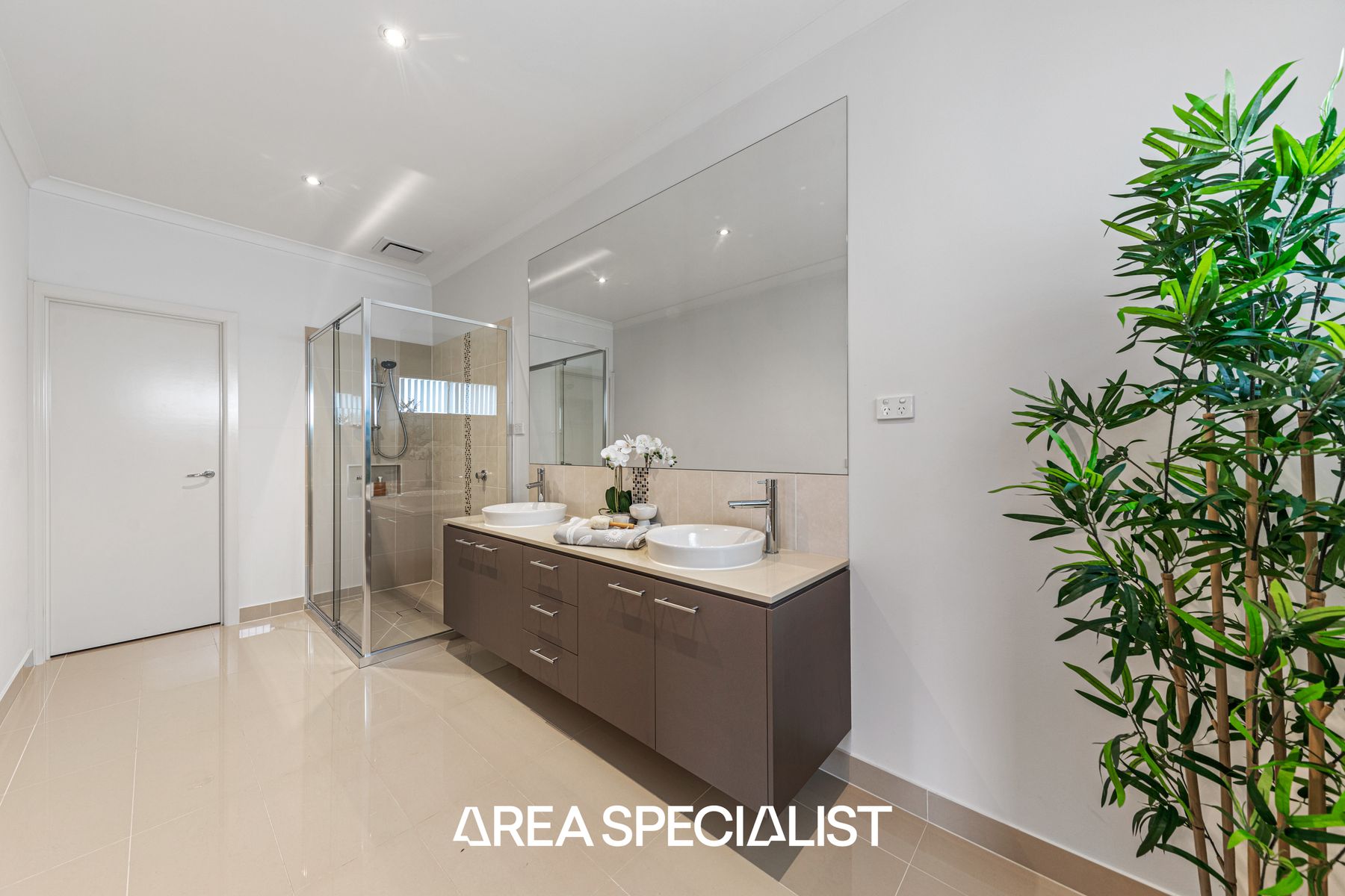 26 Whiteley Way, Pakenham, VIC 3810, Pakenham - Thumbnail 5