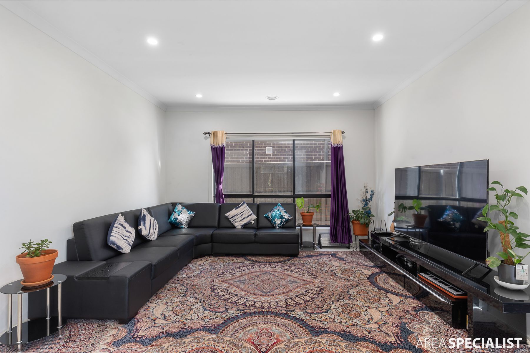 114  Farm Rd, Werribee, VIC 3030, Werribee - Thumbnail 5