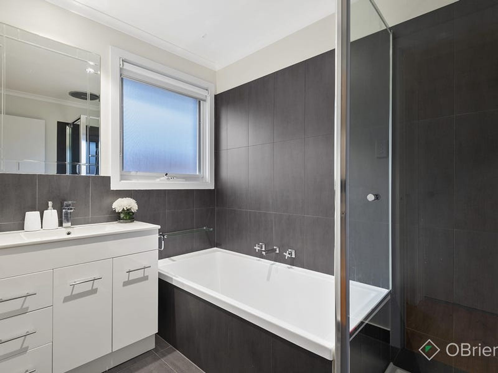 46 Denton Drive, Endeavour Hills, VIC 3802, Endeavour Hills - Thumbnail 6