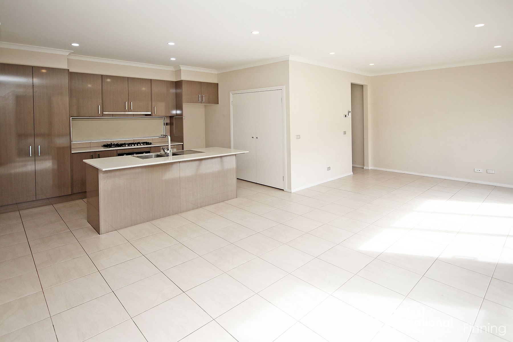 1/63 Circle Drive, Cranbourne VIC 3977, Cranbourne - Thumbnail 4