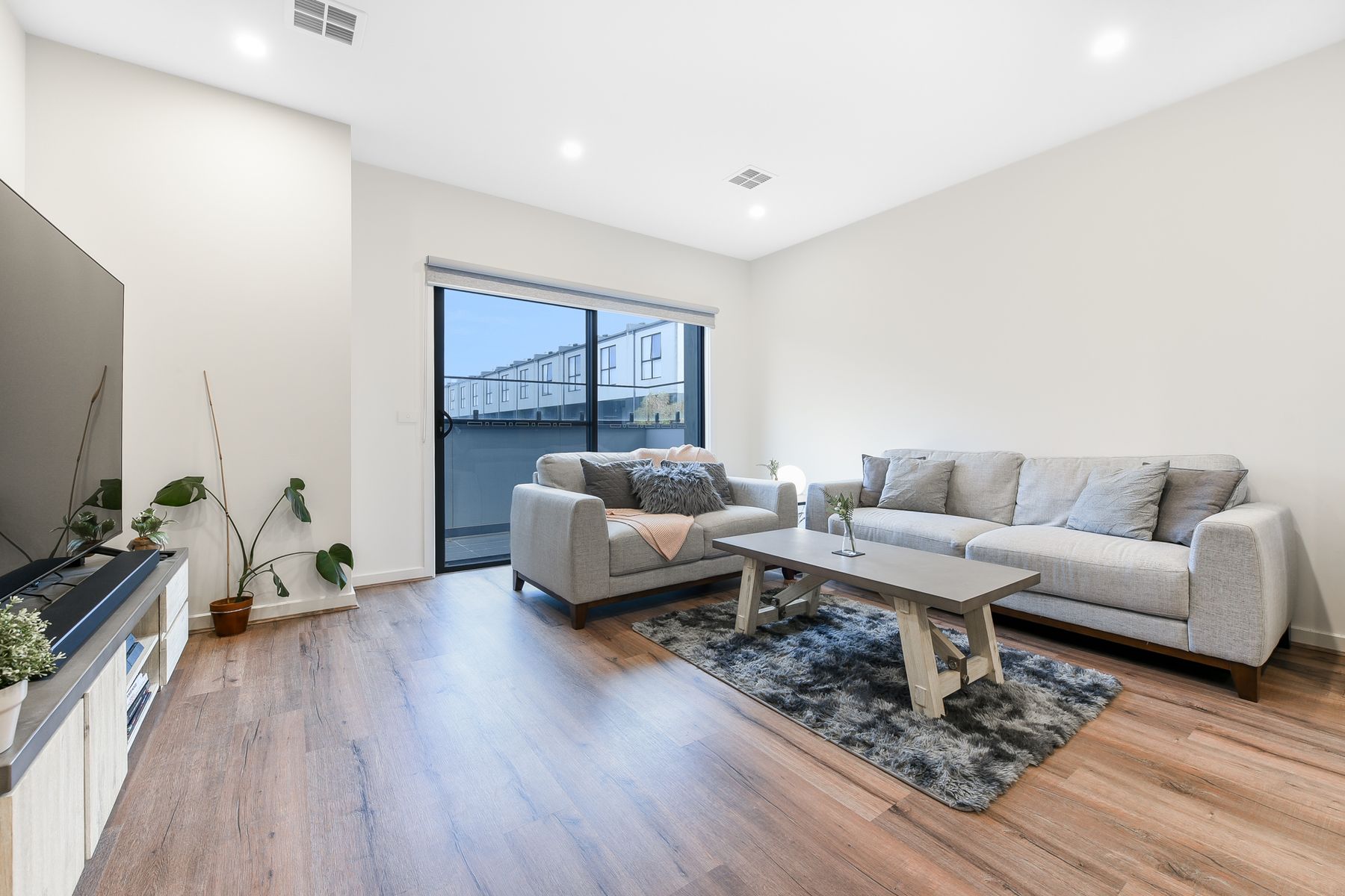 9 Benz Street, Noble Park, VIC 3174, Noble Park - Thumbnail 3