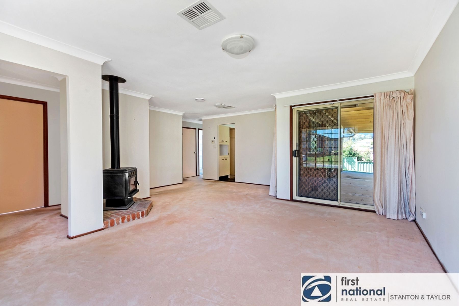 2 Owens Place, Cranebrook - Thumbnail 3