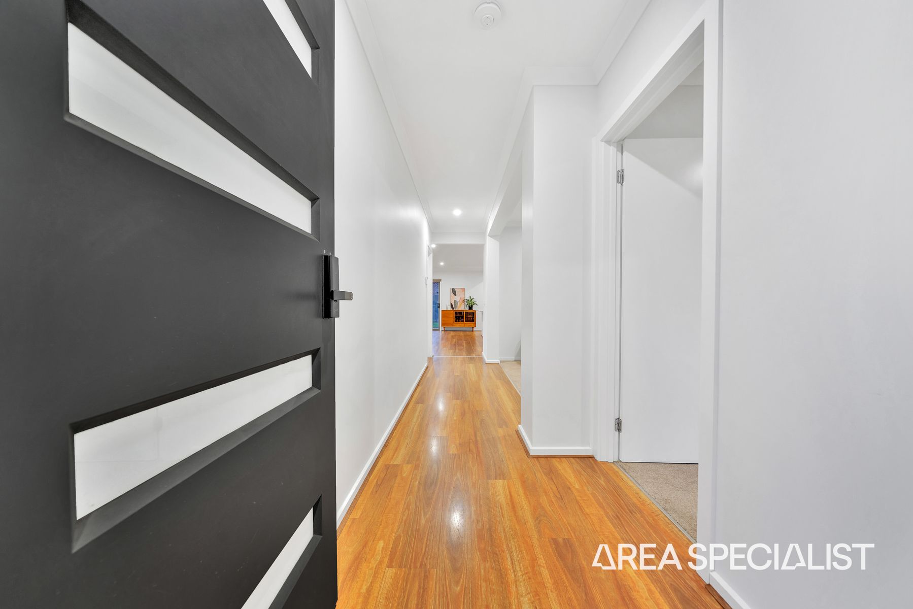 15 Bighorn Road, Truganina, VIC 3029, Truganina - Thumbnail 3