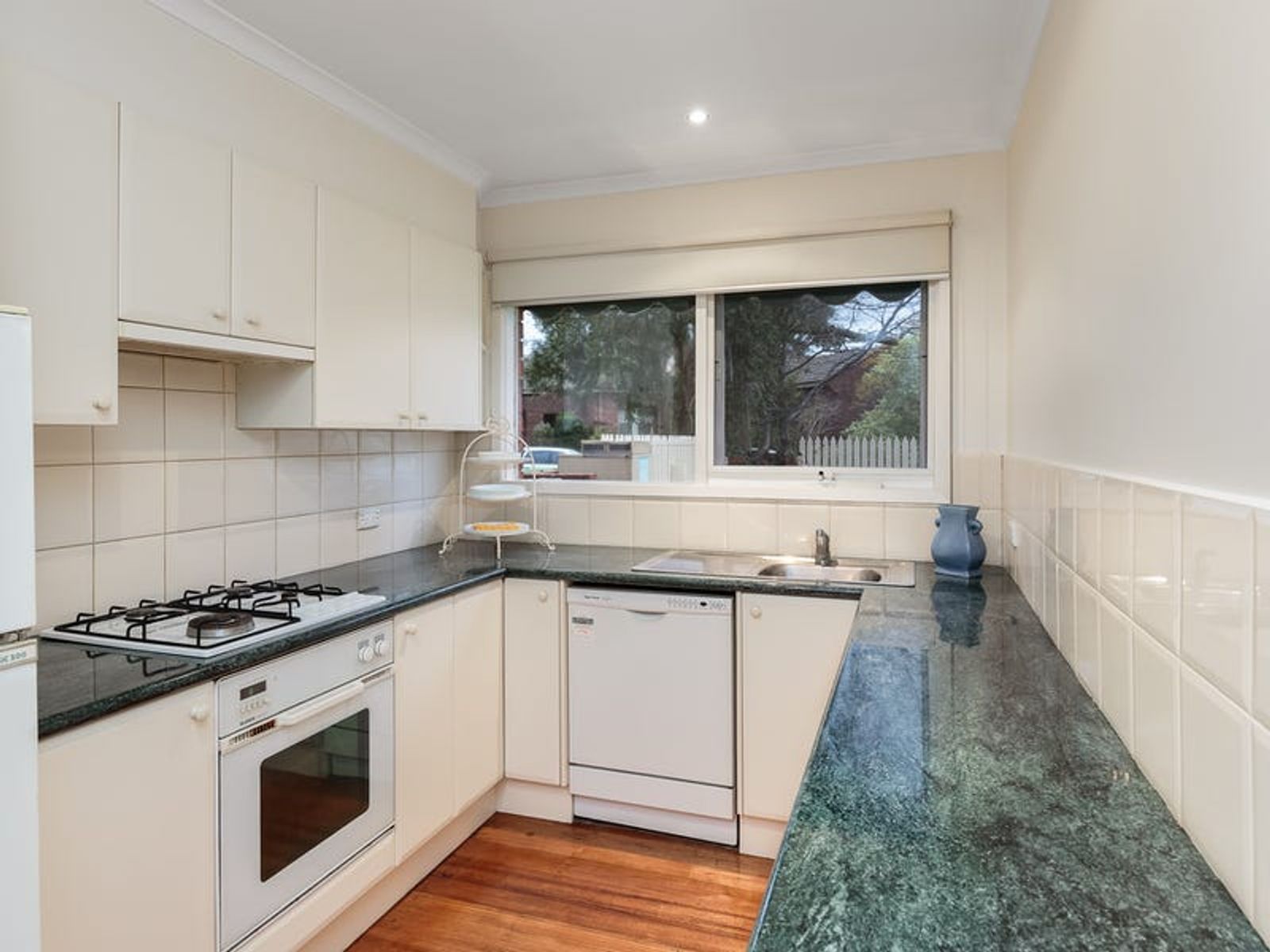 1/32 Judd Street, Camberwell, VIC 3124, Camberwell - Thumbnail 3