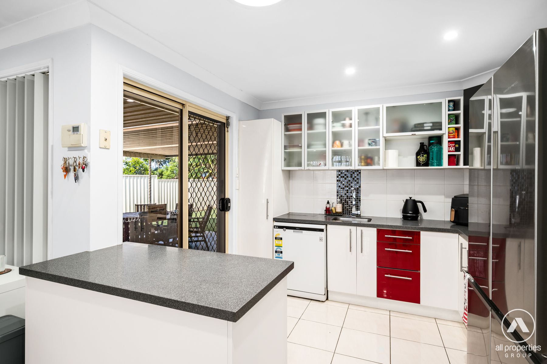 30 Wilkinson Drive, Crestmead QLD 4132, Crestmead - Thumbnail 4