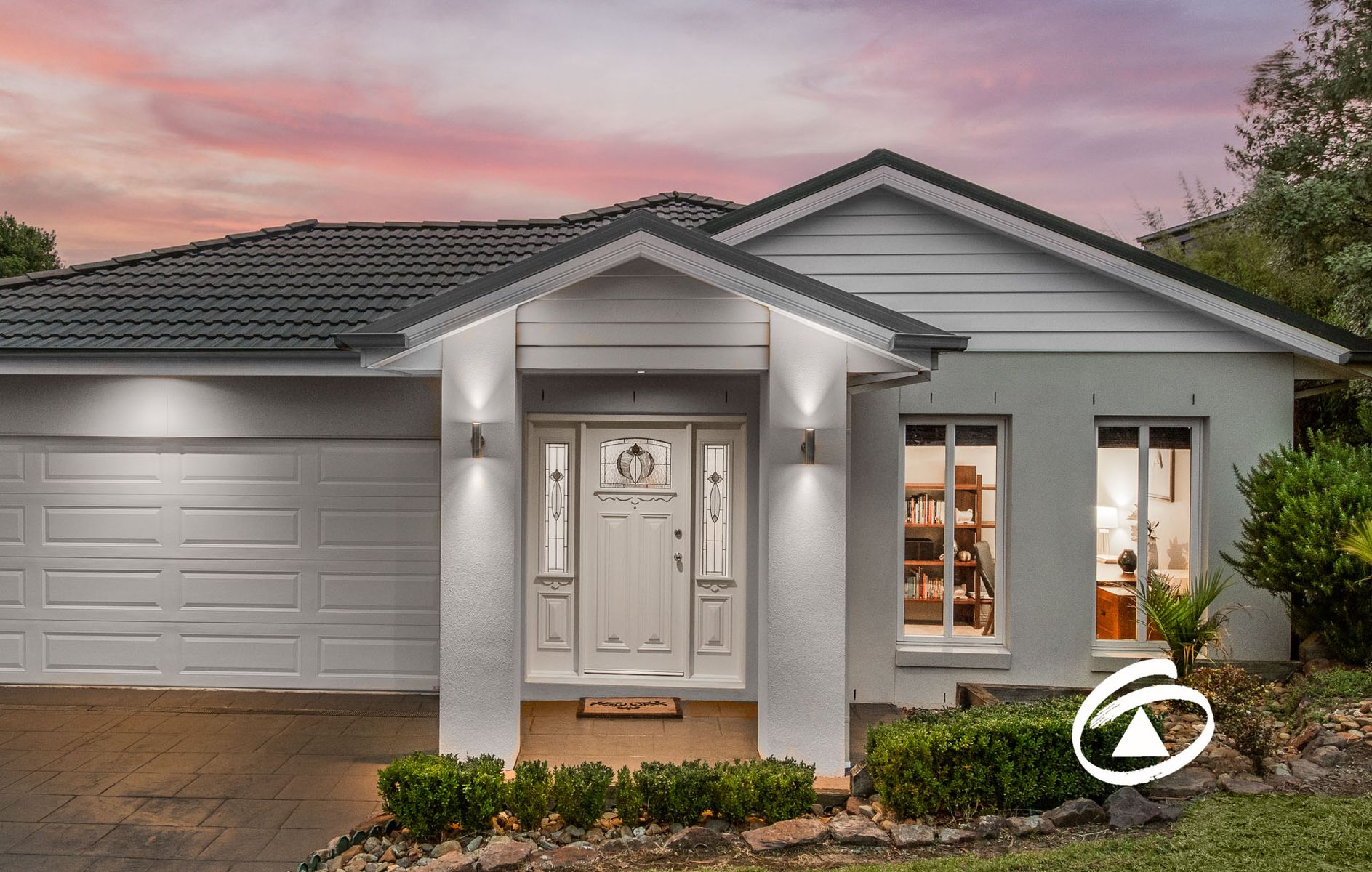 2 Daintree Grove, Narre Warren VIC 3805, Narre Warren - Thumbnail 2