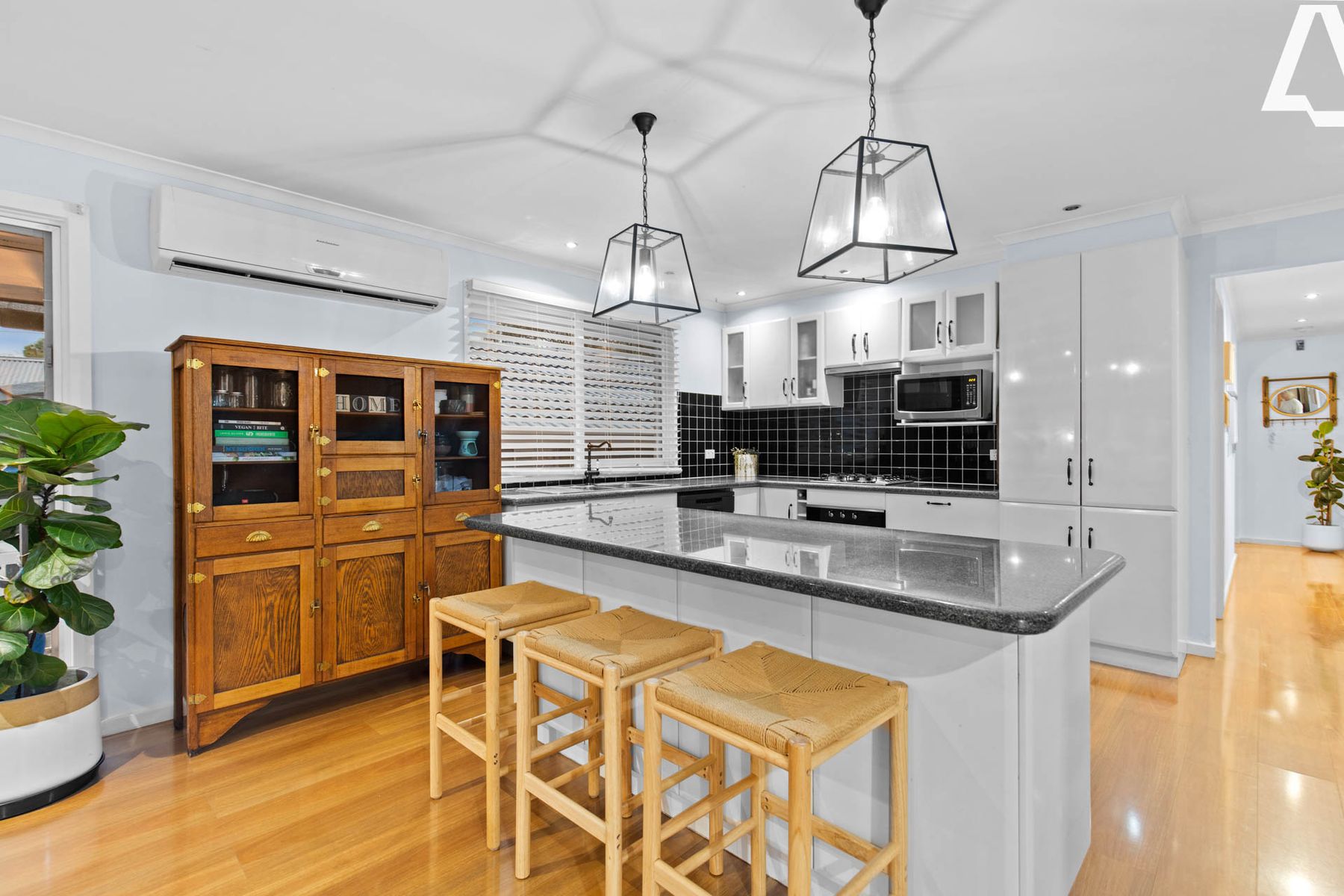 8 Indigofera Way, Langwarrin, VIC 3910, Langwarrin - Thumbnail 3