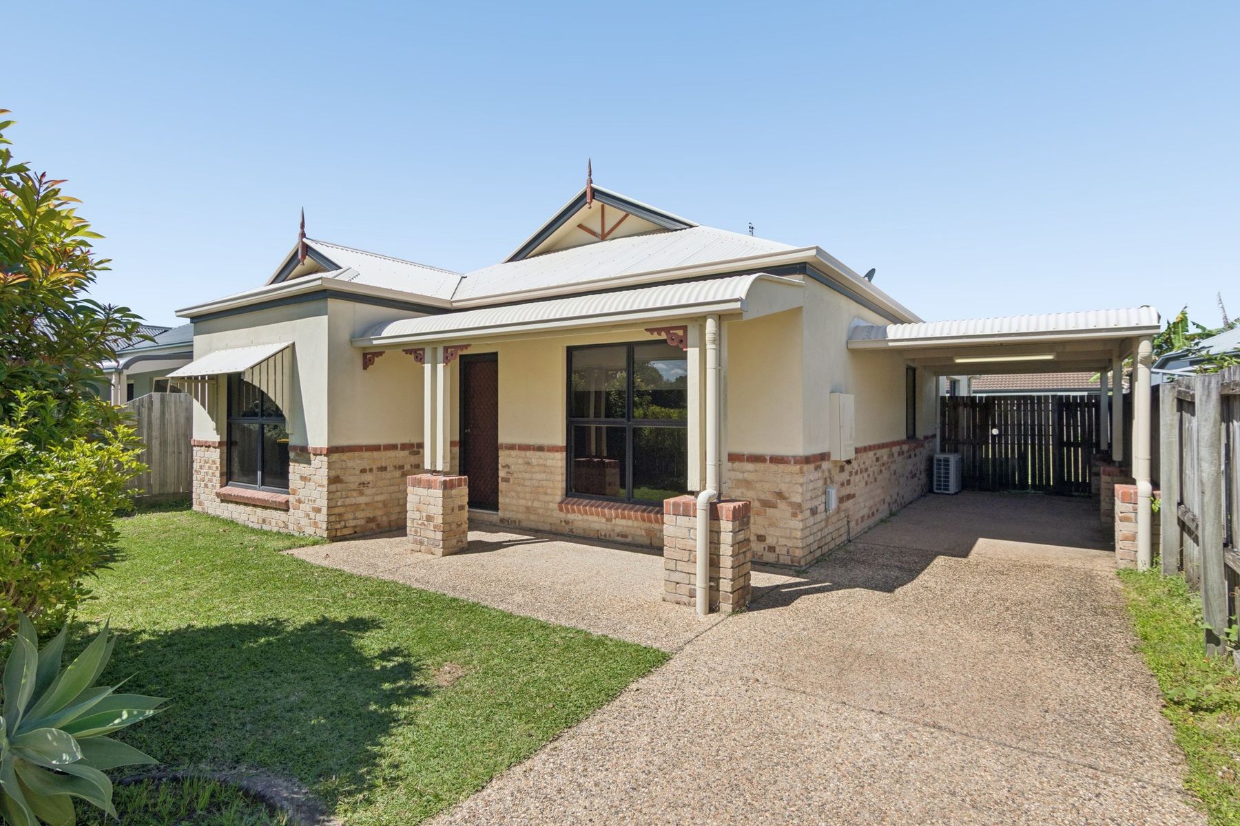 11 Moreton Street, Sippy Downs - Image 1