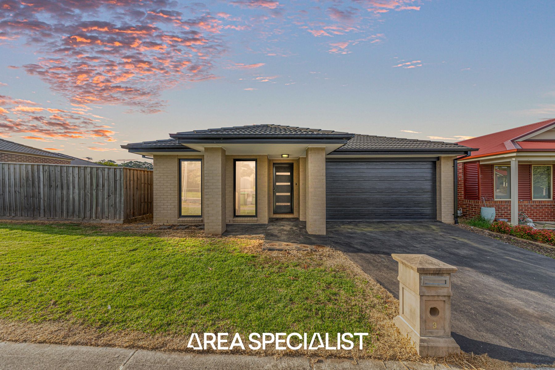 3 Tribuzi Close, Pakenham, VIC 3810, Pakenham - Thumbnail 2