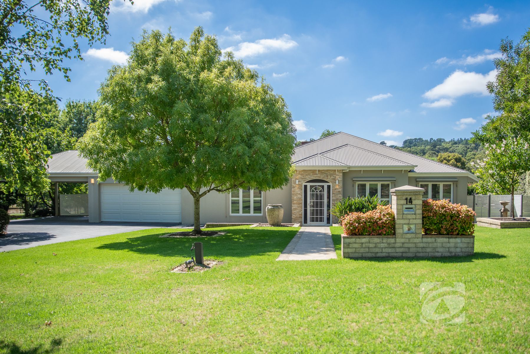 14 Valley Drive, Beaconsfield Upper VIC 3808, Beaconsfield Upper - Image 1