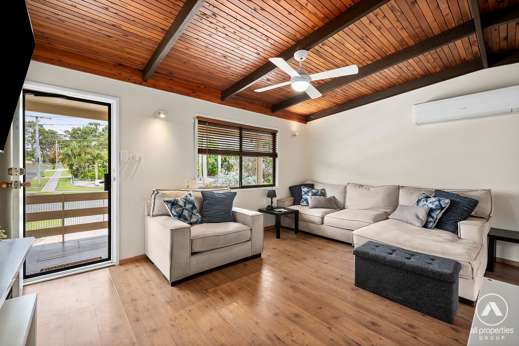 33 Barakee Street, Crestmead QLD 4132, Crestmead - Thumbnail 3