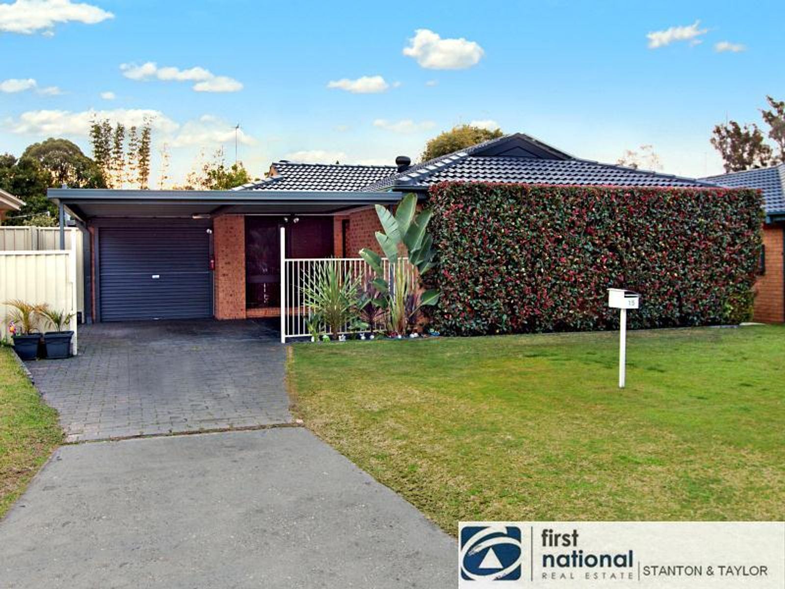 15 Kingsbury Place, Kingswood - Thumbnail 3