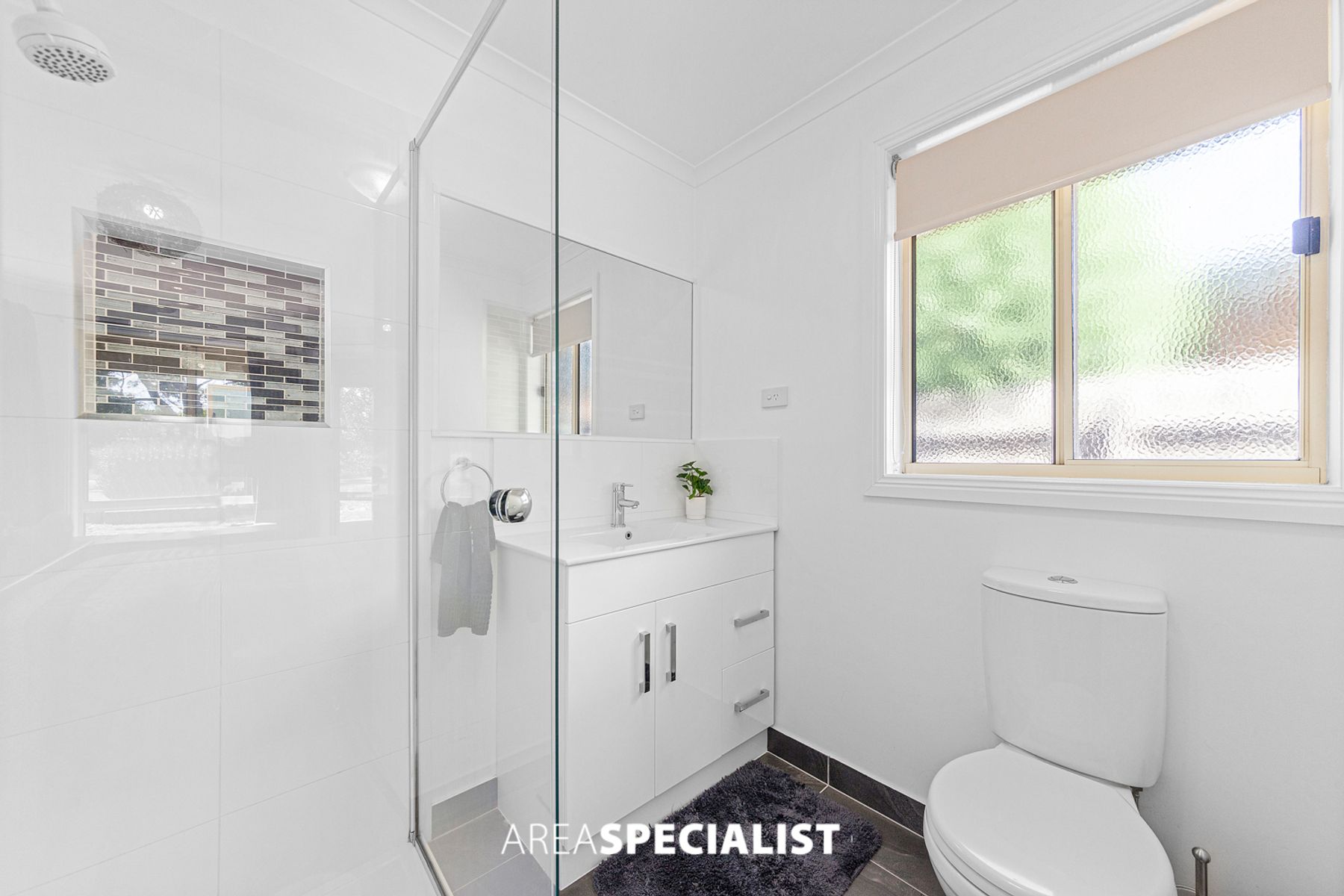194 Racecourse Road, Pakenham, VIC 3810, Pakenham - Thumbnail 6