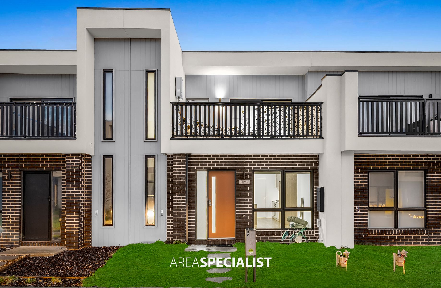 32 Myrtle Walk, Cranbourne West, Cranbourne West - Image 1