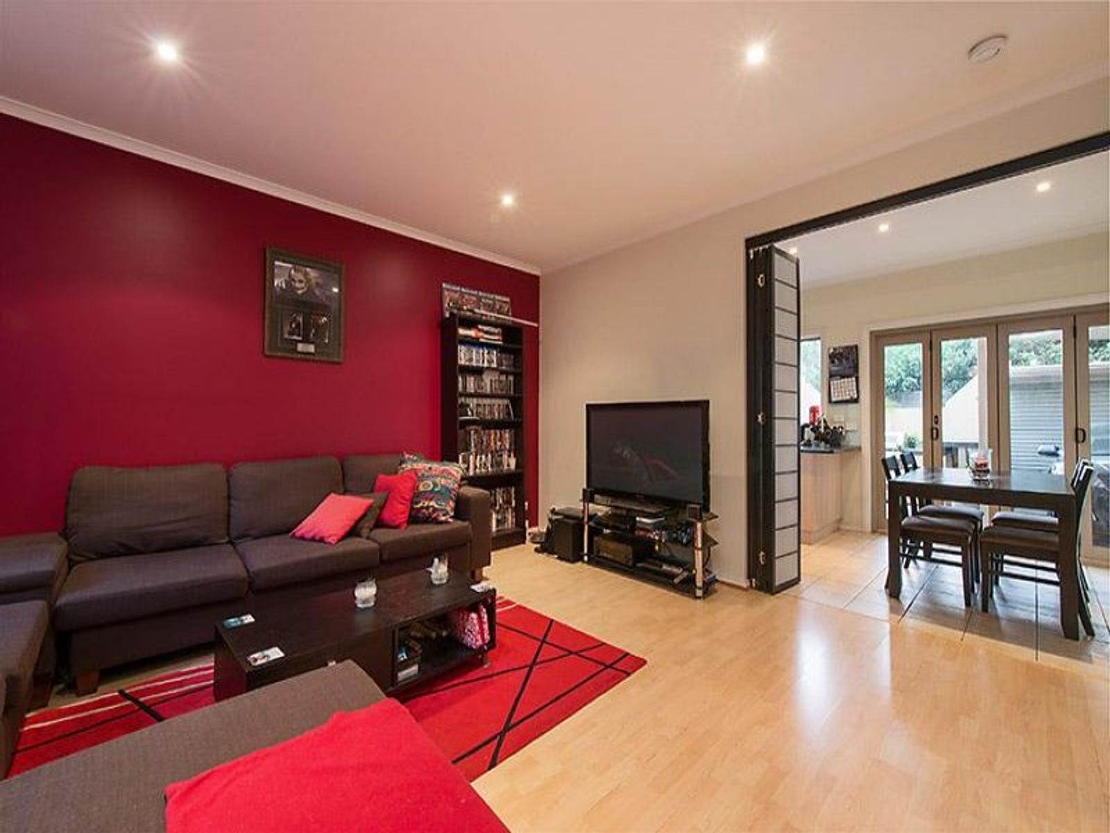 11 Reynolds Lane, Kensington - Thumbnail 3