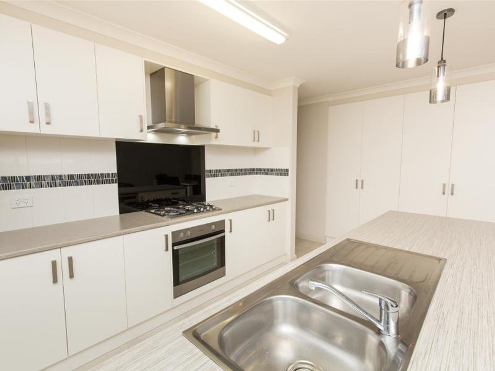 14 Ontario Park Drive, Mildura - Thumbnail 7