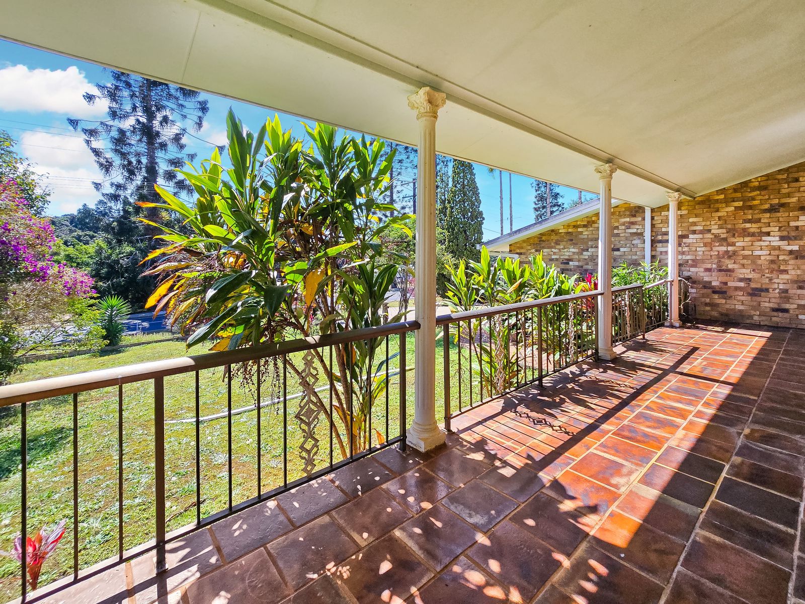 25 Park Avenue, Malanda QLD 4885, Malanda - Thumbnail 2