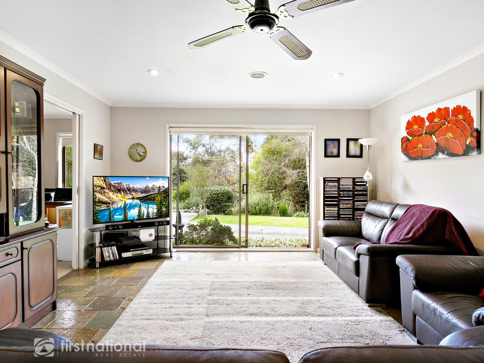 10 Pine Grove, Warragul, VIC 3820, Warragul - Thumbnail 4