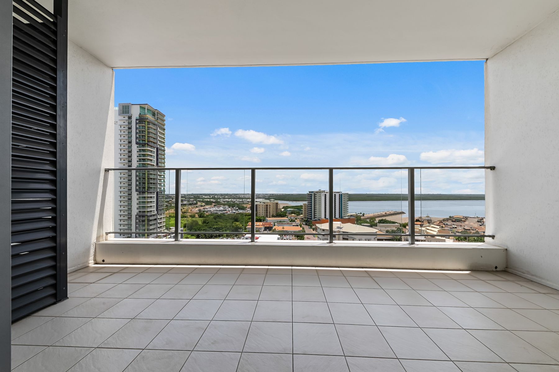 1206/31 Woods Street, Darwin City NT 0800, Darwin City - Thumbnail 2