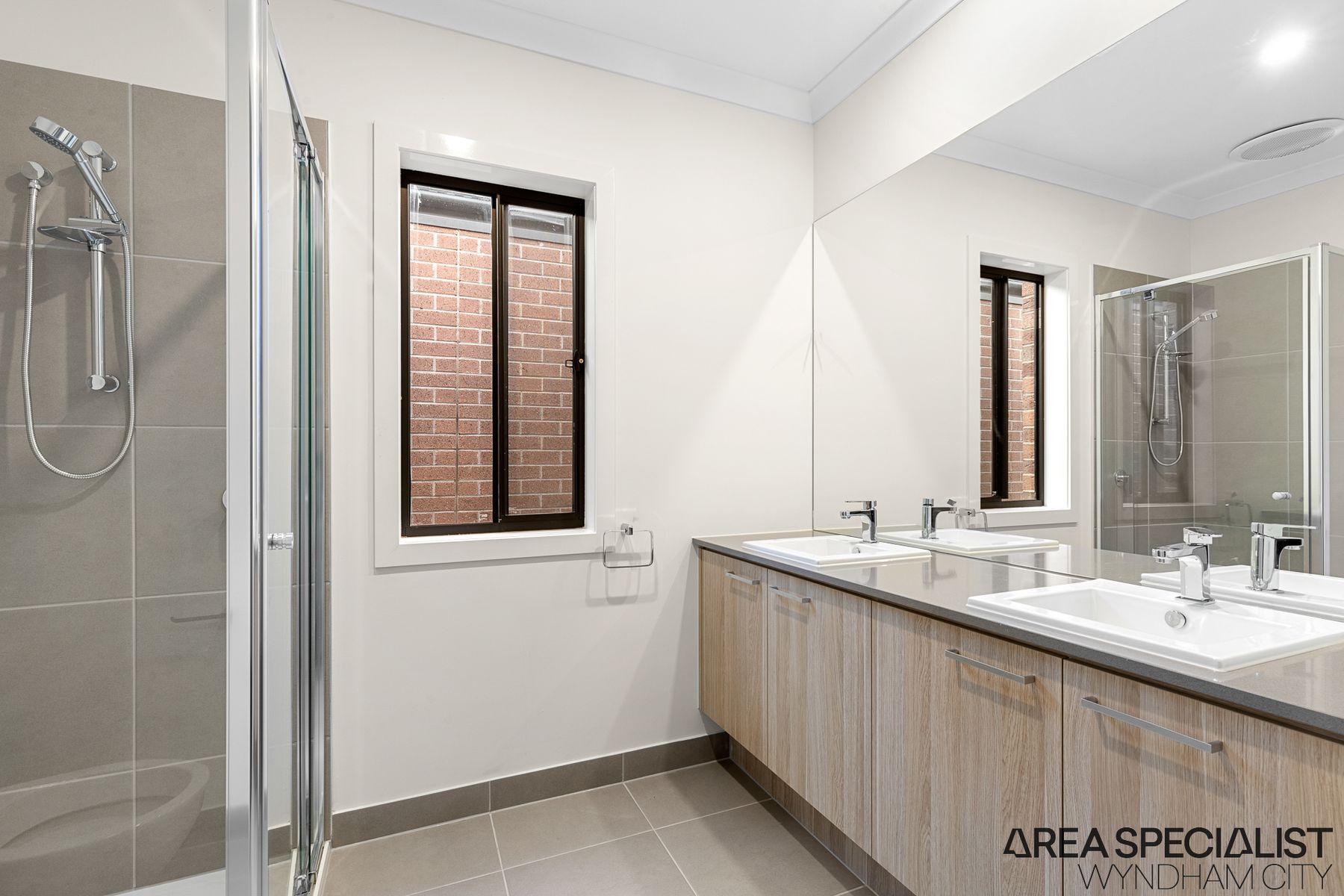 29 Flint Street, Werribee, VIC 3030, Werribee - Thumbnail 3
