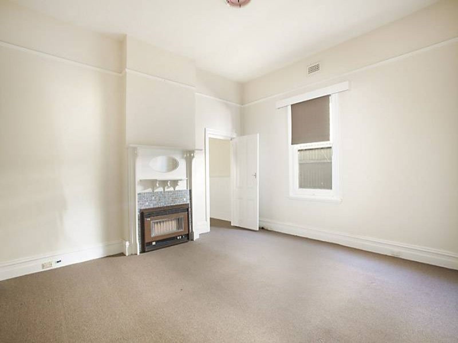 84 Epsom Road, Ascot Vale - Thumbnail 4