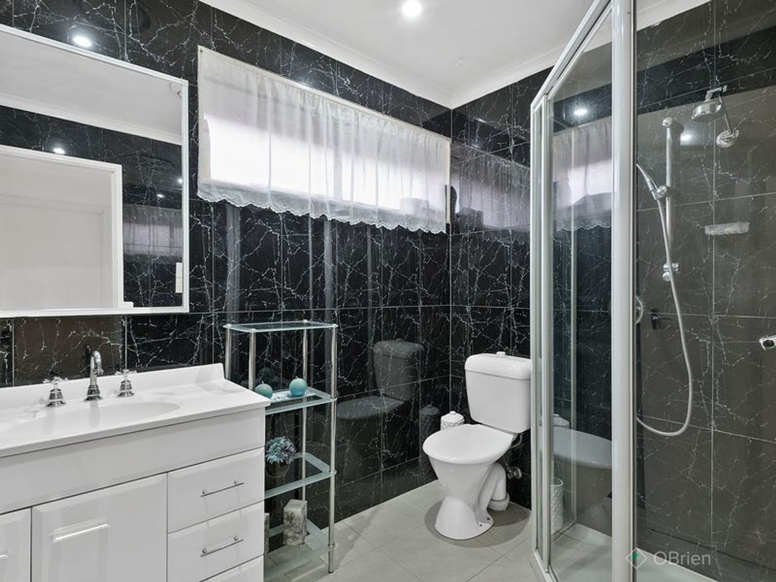 23 Primrose Hill Close, Endeavour Hills, VIC 3802, Endeavour Hills - Thumbnail 6
